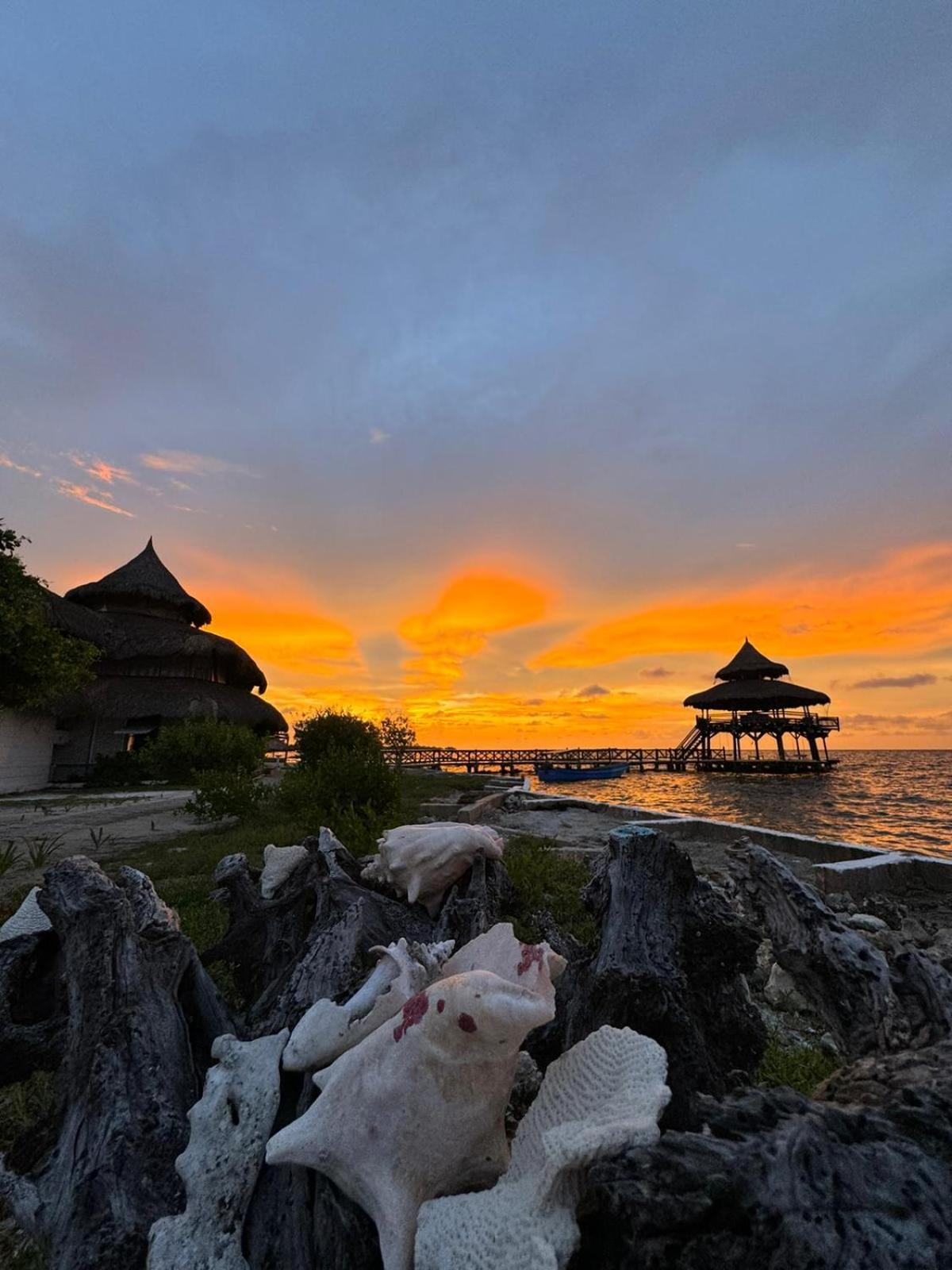 El Embrujo Tintipan Hotell Tintipan Island Eksteriør bilde